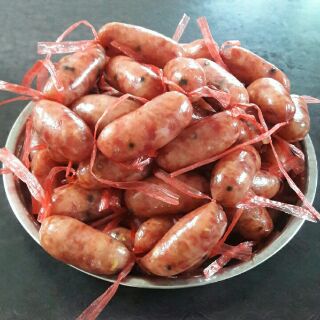 Lạp xưởng nhà làm