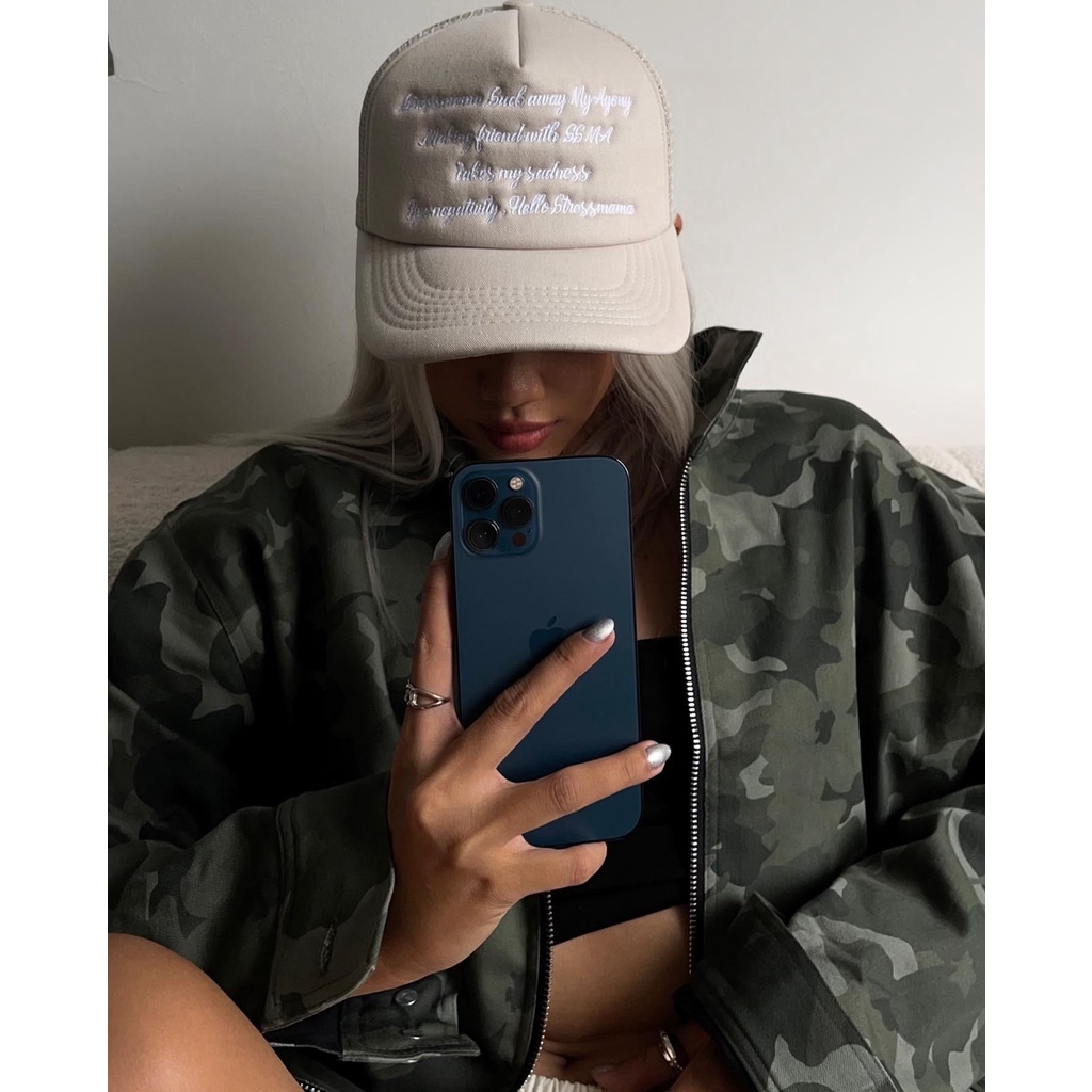 Stressmama Nón SSMA TRUCKER HAT - CREAM màu kem, form sâu vừa, phụ kiện phù hợp cho giới trẻ Local Brand