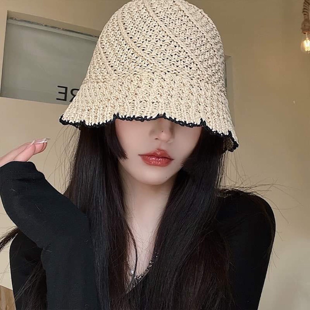 Mũ Bucket Sợi Đan Trơn Viền Đen Trắng SV 31
