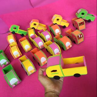 Xe ô tô tải xốp