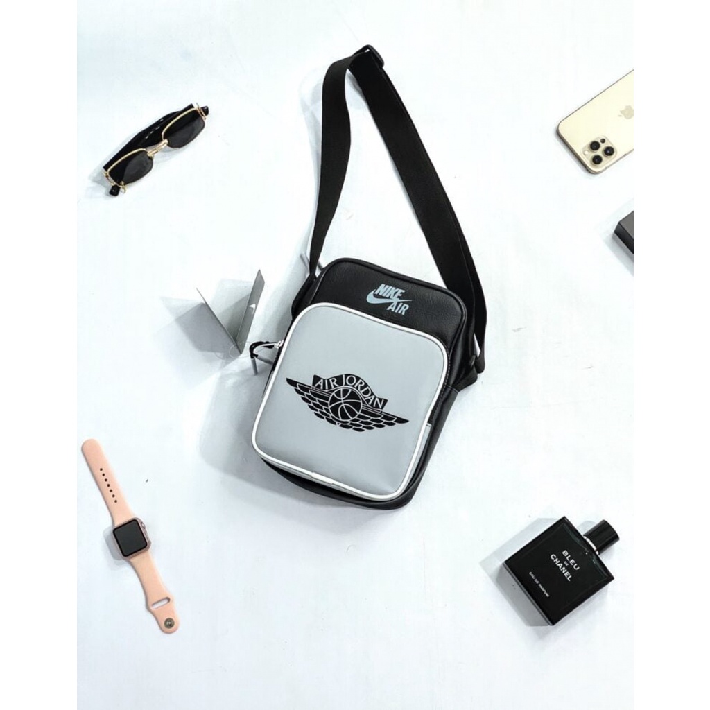 Túi Jordan Wings Festival Bag – Smoke Grey