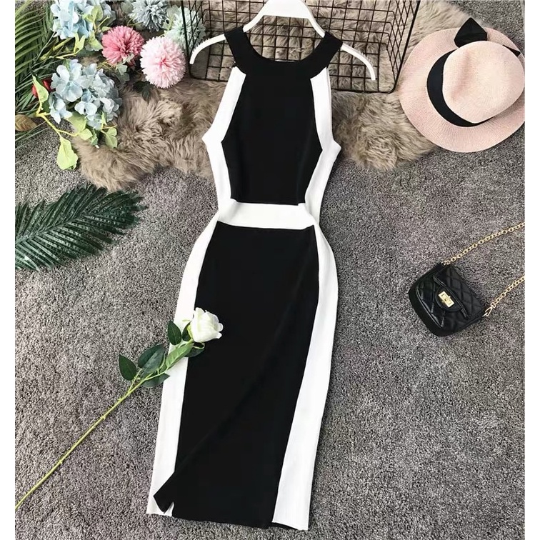 Đầm cổ yếm sát nách, đầm body màu trơn phối trắng đường viền