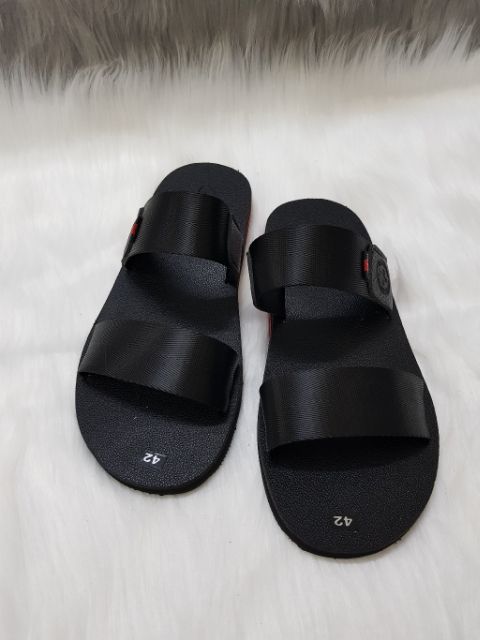 DÉP 2 QUAI NGANG NAM ĐẸP ĐEN