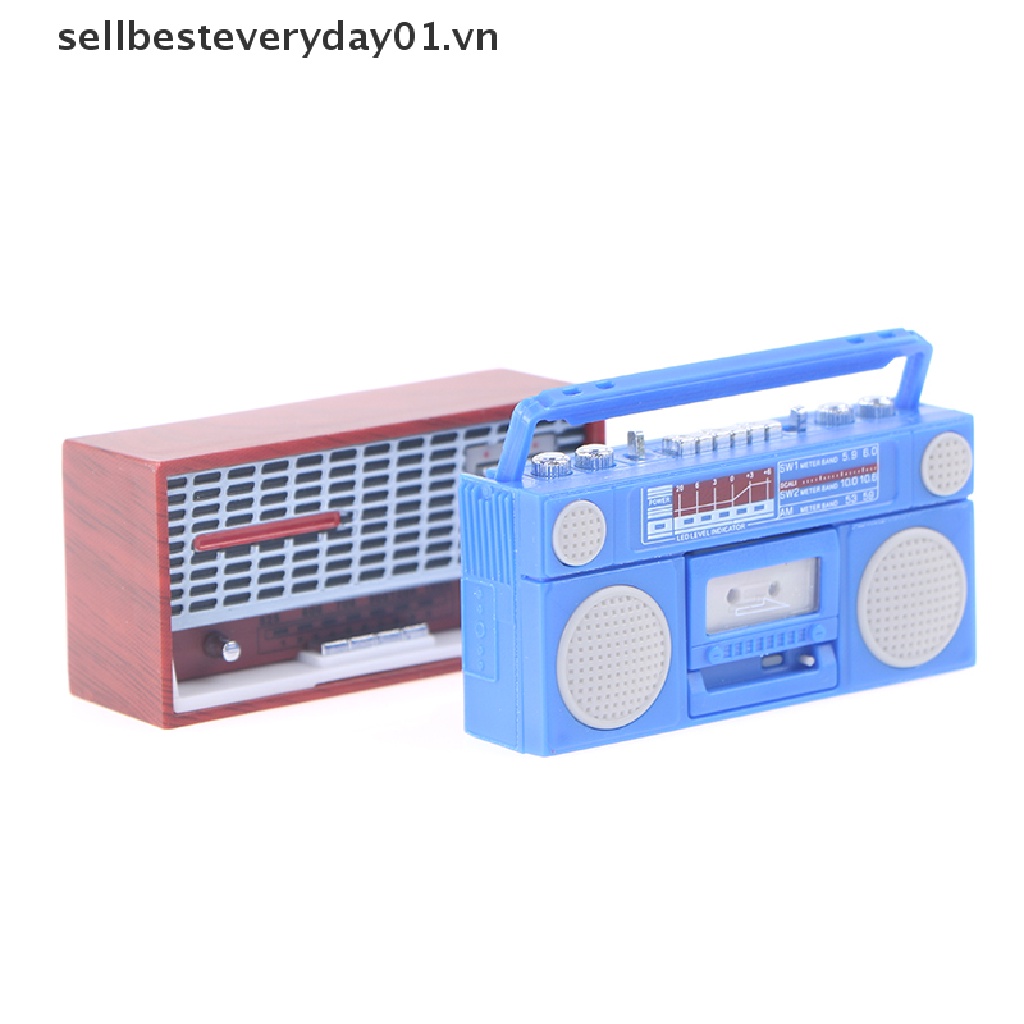 Mô hình radio mini hoài cổ trang trí nhà búp bê