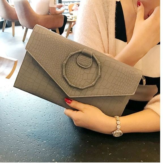 Túi Đeo Chéo Họa Tiết Da Cá Sấu Thời Trang Cho Nữ 2022