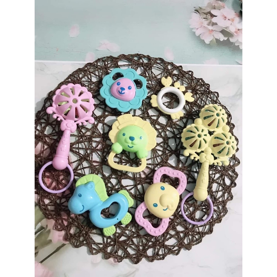 Sét đồ chơi 7 món xúc xắc cho bé Babuu baby