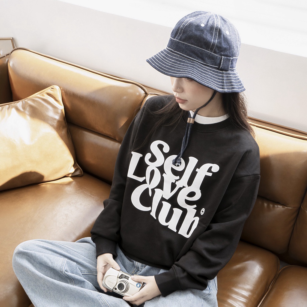 Áo sweater "Self Love Club" in nổi