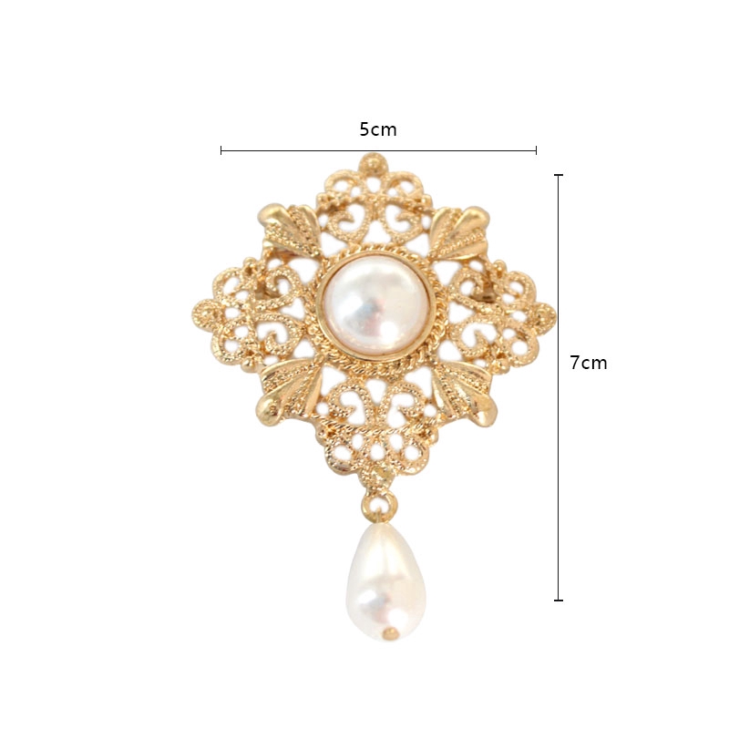 Ghim Cài Áo Hình Hoa Đính Ngọc Trai Thiết Kế Ấn Tượng