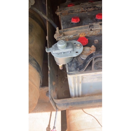 Cắt Mát Xe Ô Tô Con và du lịch - cóc mát ô tô - phụ kiện xe ô tô - ngắt bình xe hơi