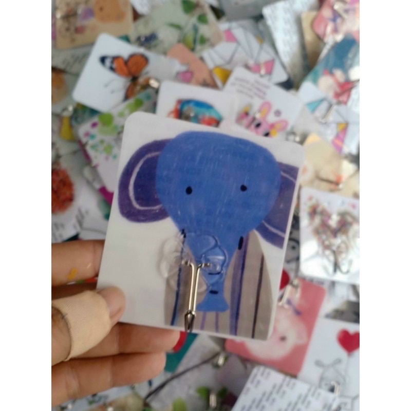 Combo 10 móc dán tường 3D