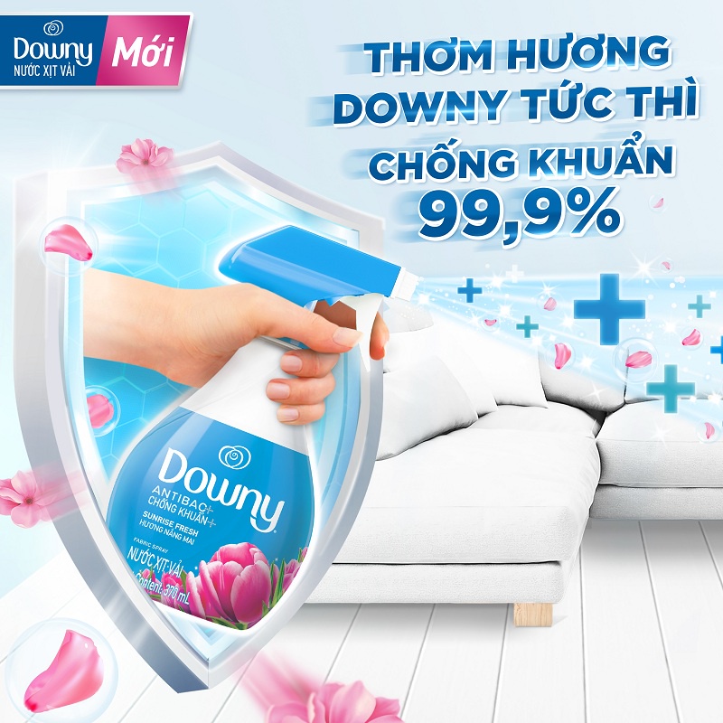 Combo 3 chai Xịt Vải DOWNY Khử Mùi Và Chống Khuẩn 99.9% Chai 370ML Hương Nắng Mai/ Huyền Bí/ Đam Mê