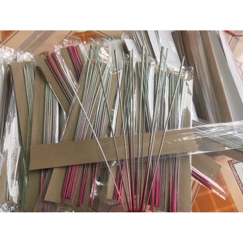 Hương sáng que tre