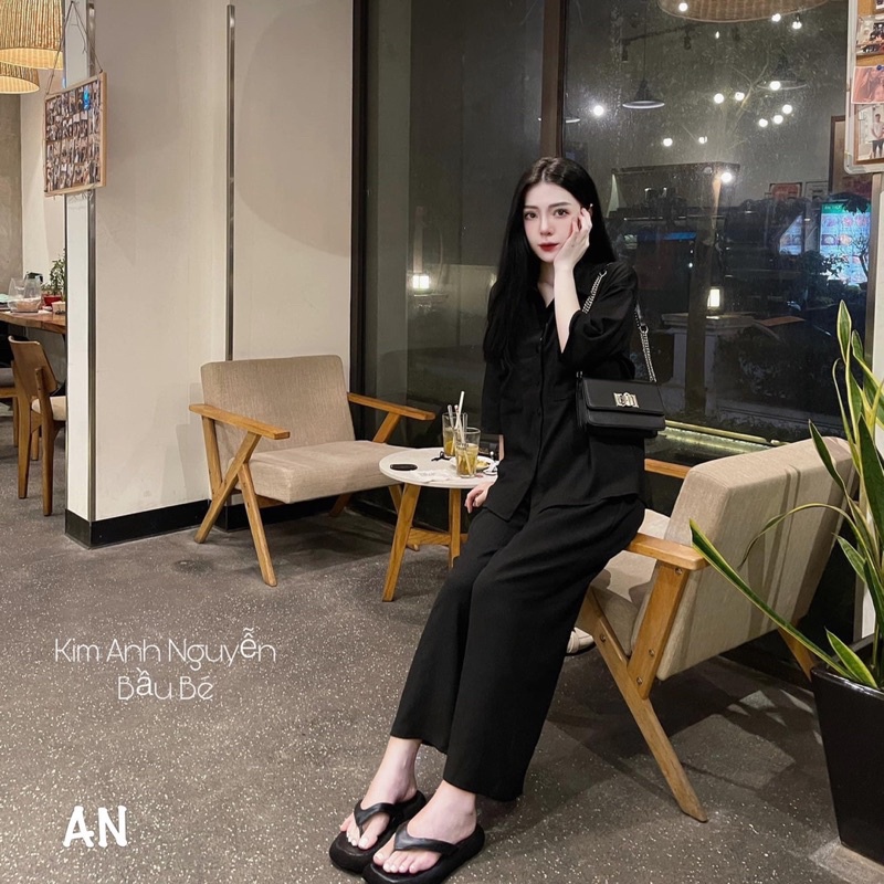 Set bộ sơ mi đũi dài tay mix quần short (đùi) nhẹ nhàng màu trắng và đen. | BigBuy360 - bigbuy360.vn