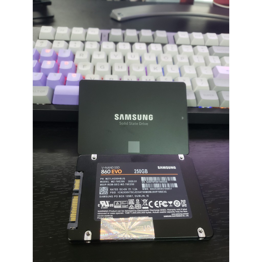 Ổ cứng SSD 250GB Samsung 860 EVO MZ-76E250BW (Vỏ nhôm, Tốc độ cao) | BigBuy360 - bigbuy360.vn