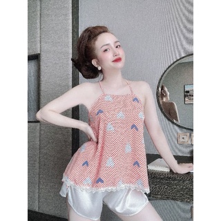 Bộ yếm áo lụa Mango, phối quần Satin, hoạ tiết siêu xinh