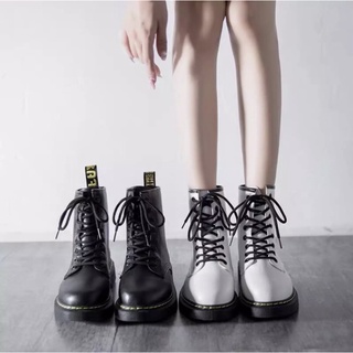 Boots cao cổ ( Giày boots )