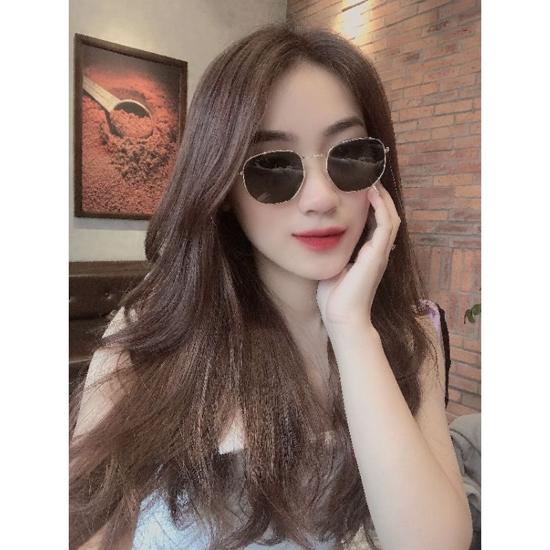 Kính Shein có mail mua hàng của web