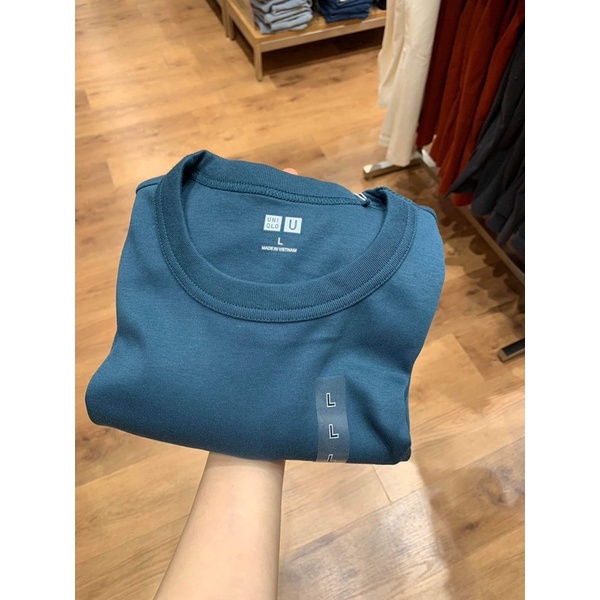 - Áo phông nữ cổ tròn ngắn tay dòng U - Crew neck T Shirt