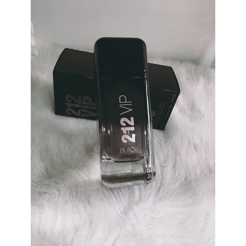 NƯỚC HOA 212 VIP BLACK OWN THE PARTY NYC 100ML CỦA HÃNG CAROLINA HERRERA