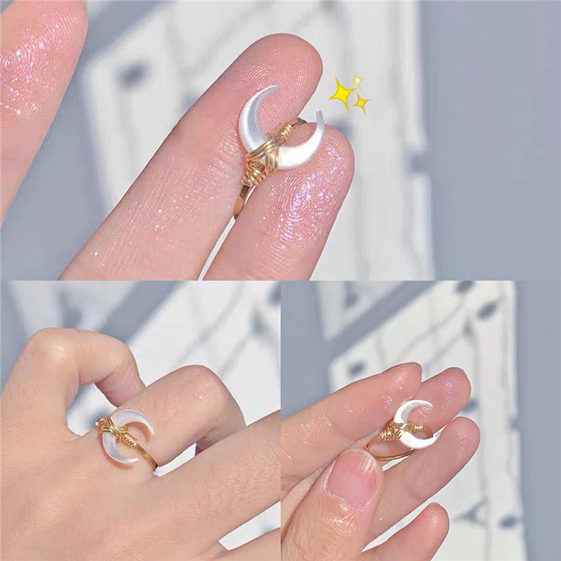 Nhẫn Đính Ngọc Trai Nhân Tạo Hình Mặt Trăng Sang Trọng Cho Nữ