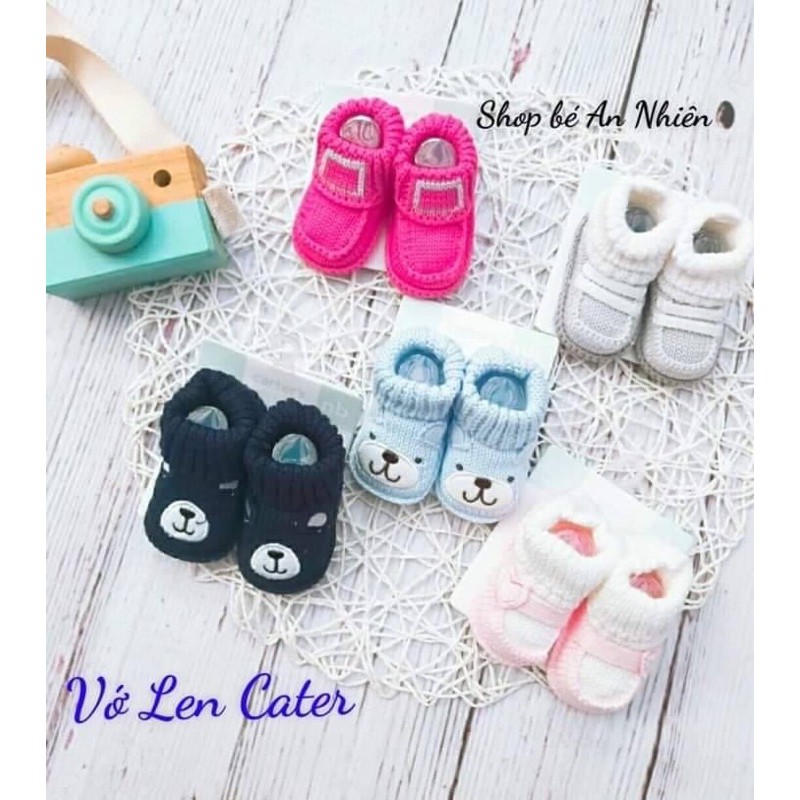 Vớ len carter cho bé sơ sinh từ 3-7kg