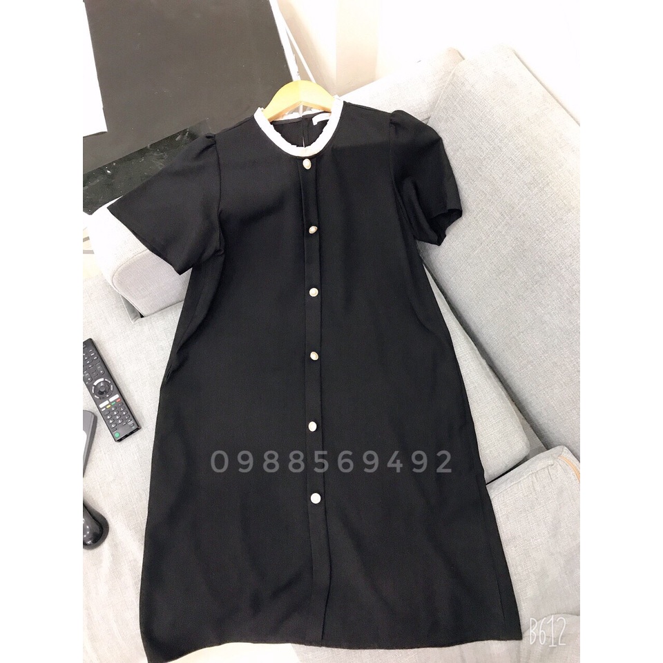 Váy bầu bigsize - Đầm bầu thiết kế GuMe màu đen xuông cổ tròn nhún bèo be chất vải sạn lụa size từ 40-100kg MB156