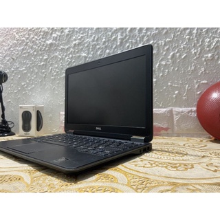 Laptop DELL Latitude E7440