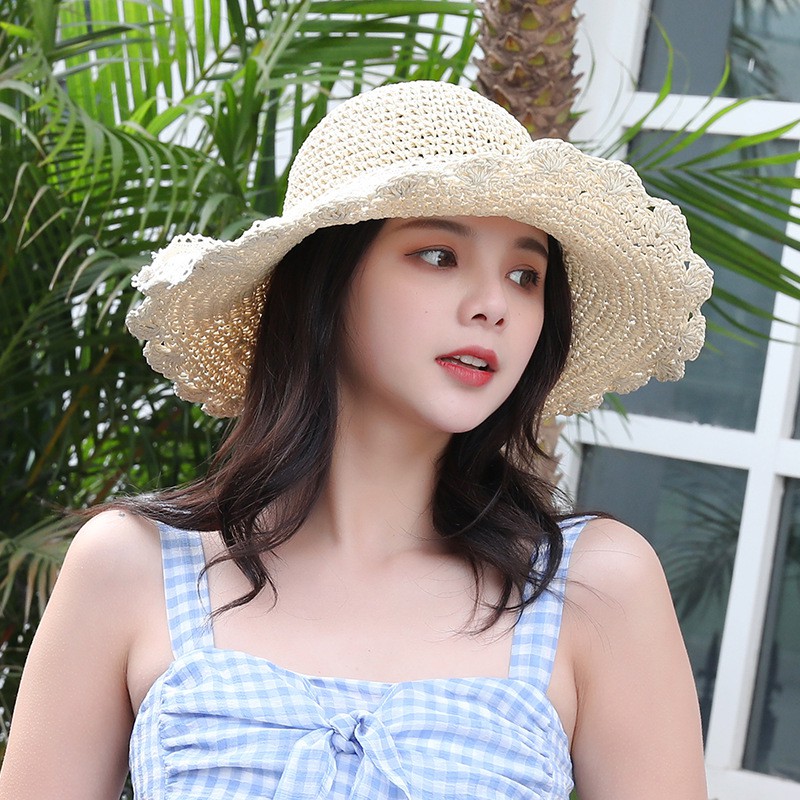 Mũ cói đi biển phối hoa cho nữ