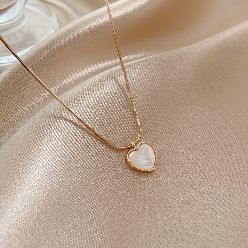 Dây chuyền hình trái tim nhỏ xinh thiết kế mới 2020 cho nữ