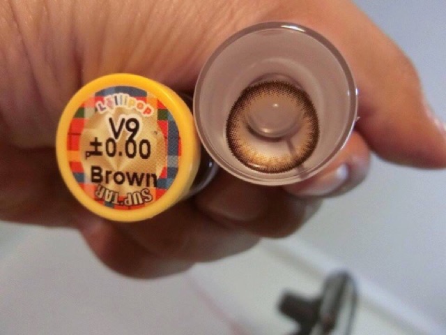 Kính áp tròng thái lan - v9 brown lens