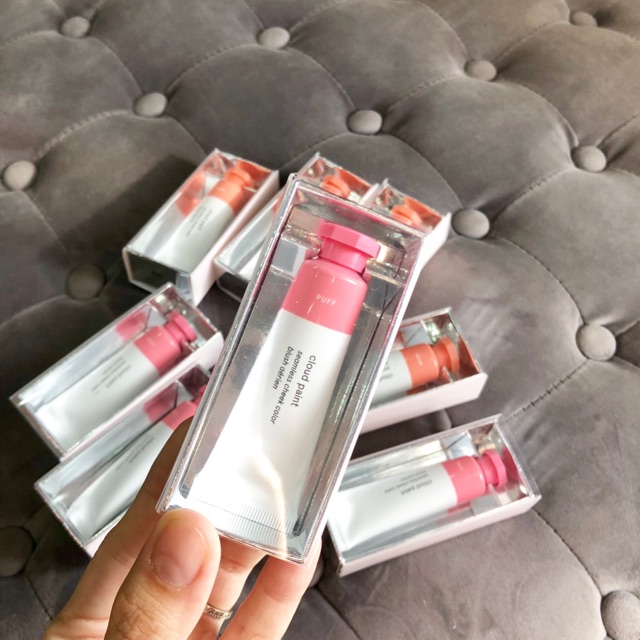 Má hồng dạng kem GLOSSIER CLOUD PAINT BLUSH