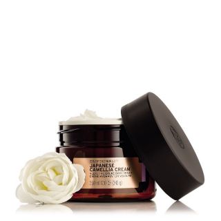 Dưỡng thể The body shop Spa of the World Japanese camellia 350ml (Hàng mới nguyên, 1 bạn khách lỡ mở nhầm nắp 1 lần)