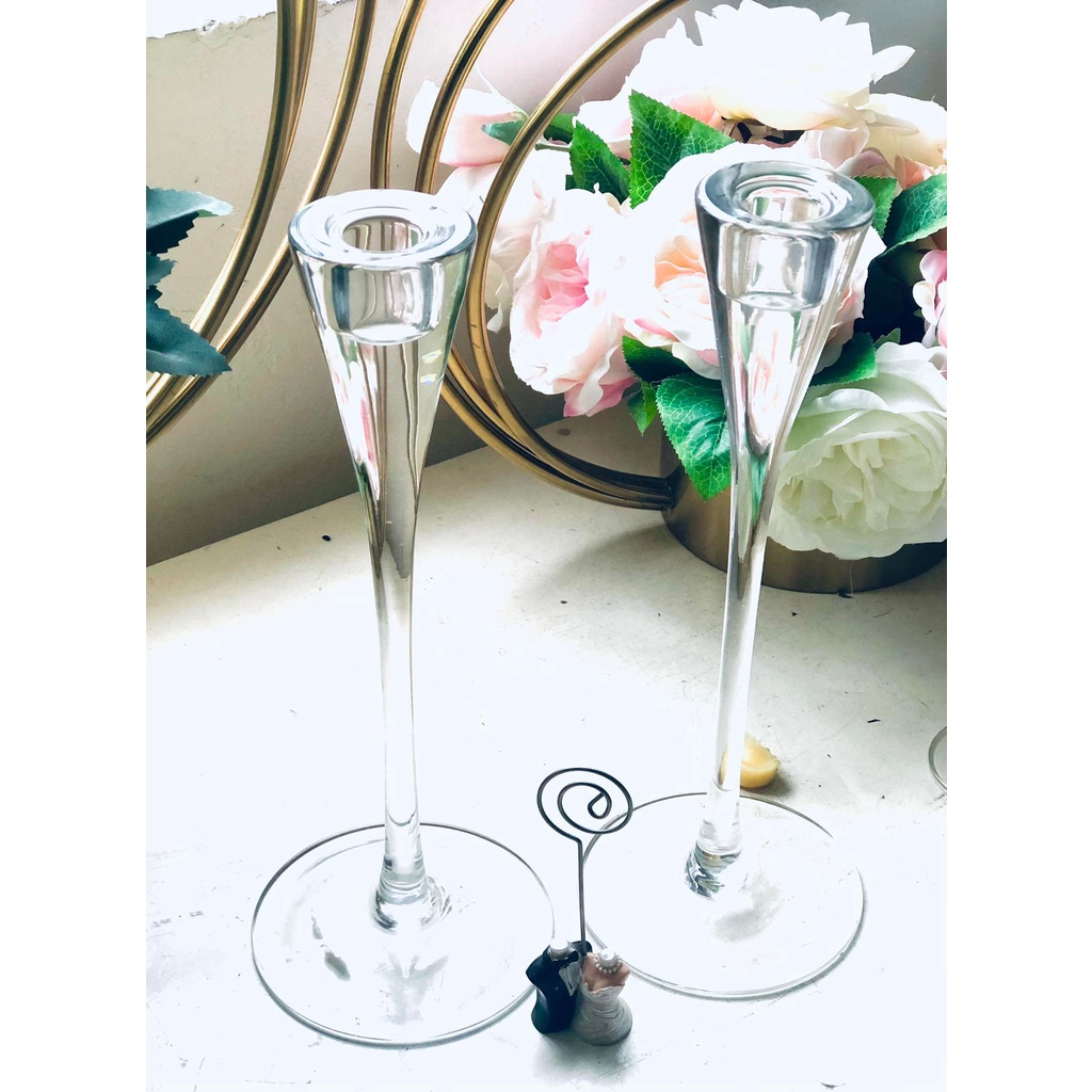 Bộ đôi chân nến thủy tinh hình loa kèn trong suốt trang trí bày bàn tiệc