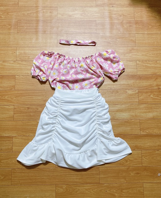 [ Mã FAMAYWA2 giảm 10K đơn 50K] Set bộ nữ áo bẹt vai+ chân váy nhún body | BigBuy360 - bigbuy360.vn