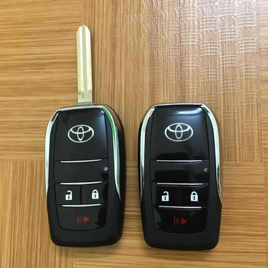 Độ vỏ chìa khóa ô tô Toyota dạng gập, thay vỏ chìa khóa từ xe Toyota, vỏ chìa khóa remote toyota