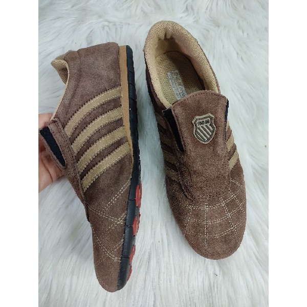 Giày lười của nam size 41-42