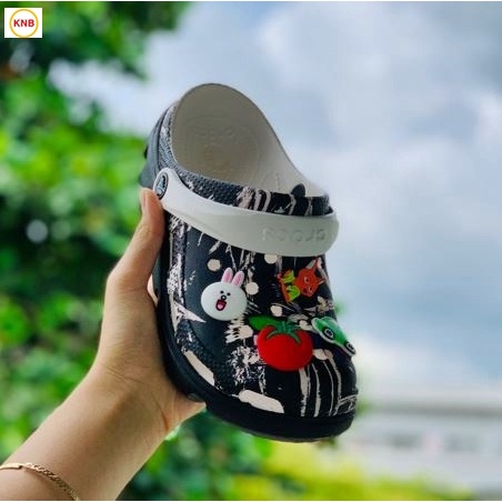 Dép nữ nam, Dép suc Duet Cross Đen Trắng Công Camo -Freeship + 12 sticker- Dép Quai Ngang nam nữ bít đầu hàn quốc