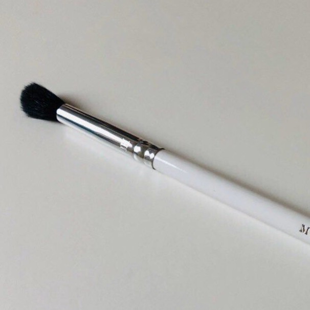 Morphe - Cọ Tán Phấn Mắt &amp; Kem Che Khuyết Điểm Mắt Morphe X Jaclyn Hill JH36 Eye Buffer Brush