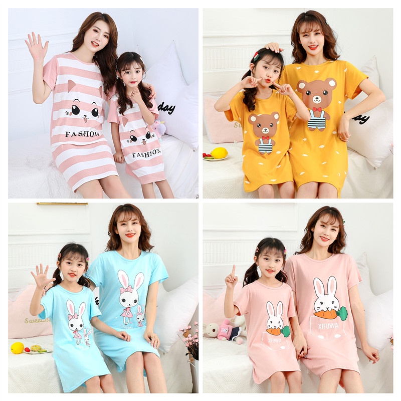 Đầm Ngủ Tay Ngắn Chất Liệu Cotton Thời Trang Xuân Hè Cho Mẹ Và Bé Kích Thước 100-180cm