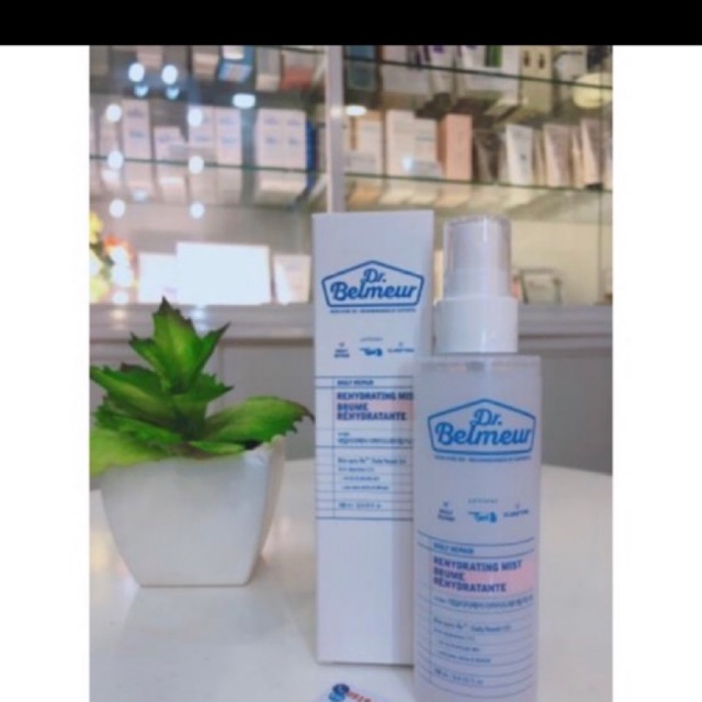 Xịt khoáng dưỡng ẩm phục hồi da mặt cấp ẩm Hàn Quốc The Face Shop Dr Belmeur Daily Repair Rehydrating Mist 100ml | BigBuy360 - bigbuy360.vn