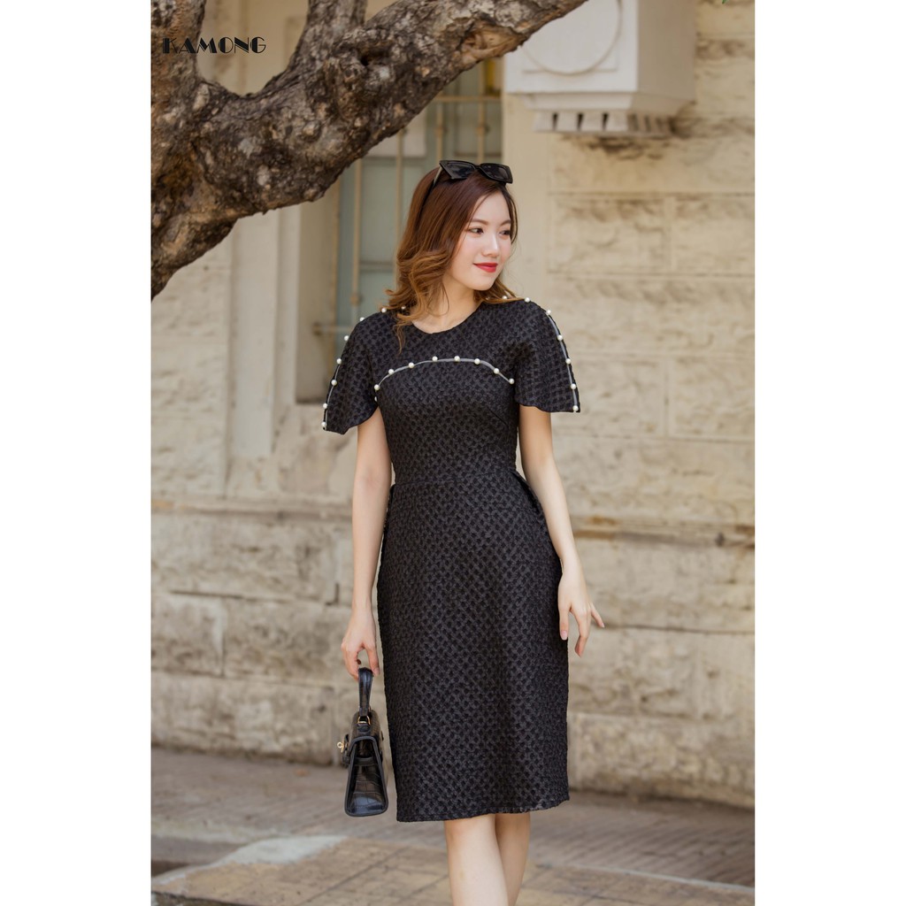Đầm gấm cánh tiên đính hạt KAMONG D136