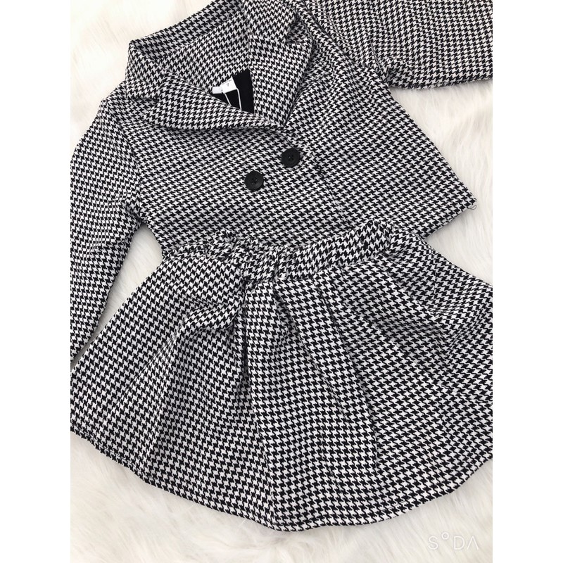 Set váy xoẻ + áo khoác dáng vest cho bé gái