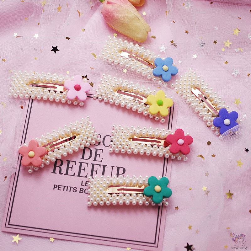 Set 2 Kẹp Tóc Đính Hoa Và Ngọc Trai Phong Cách Hàn Quốc