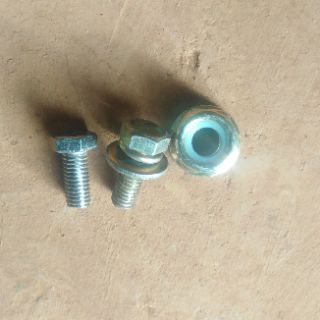 Ốc đầu bò máy cắt cỏ