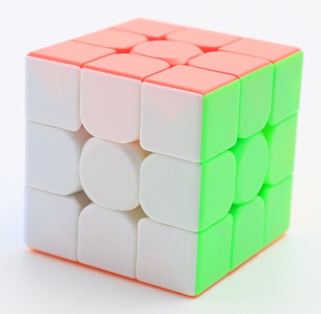 RUBIK 3x3 MEILONG 3C Trơn mượt cắt góc tốt