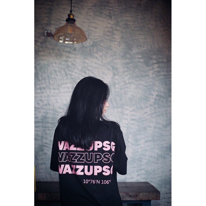 Áo thun Wazzup SG (Hồng Đen)