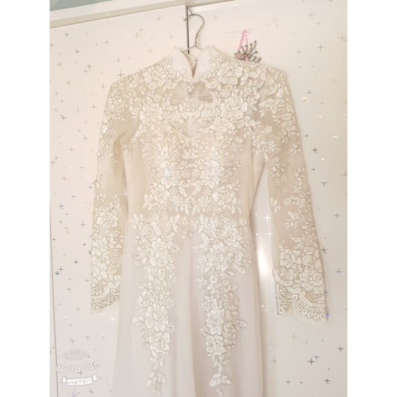 Ao dài cô dâu thanh lý.