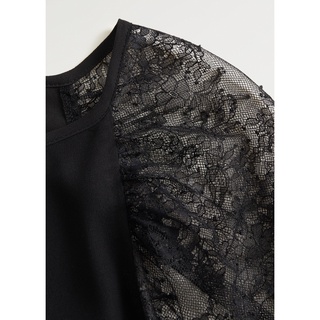 Áo nữ MANGO Lace Sleeve Blouse / ren