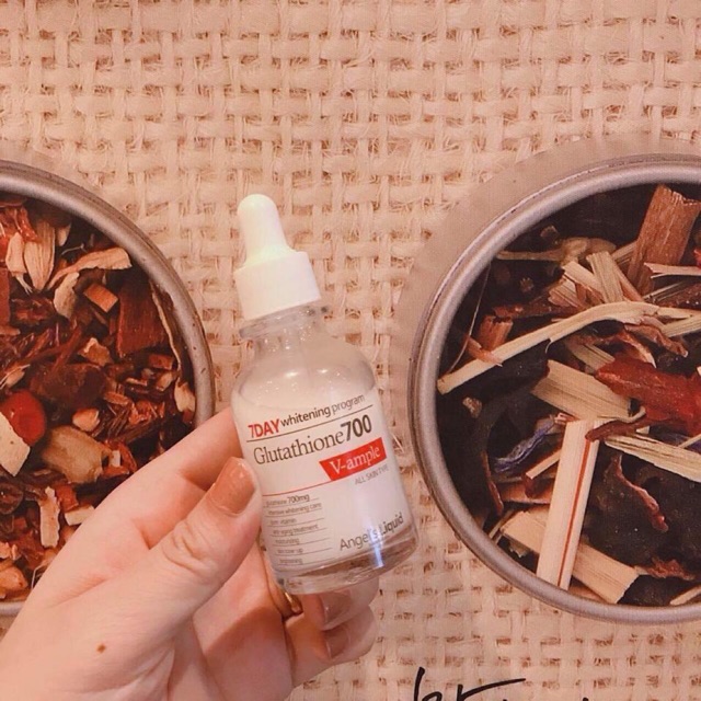 TINH CHẤT TRẮNG MỊN 7day GLUTATHIONE 700 V ampouple