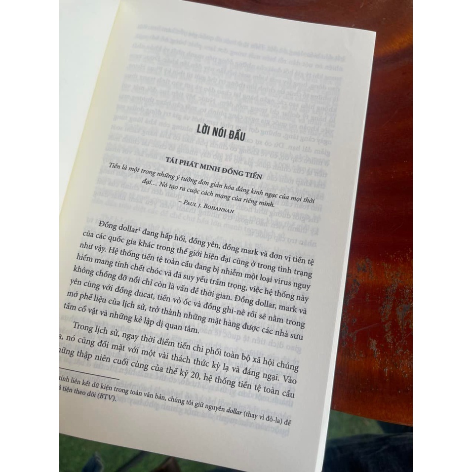 Sách - The History Of Money - Lịch Sử Tiền Tệ - Jack Weatherford - Bình Book